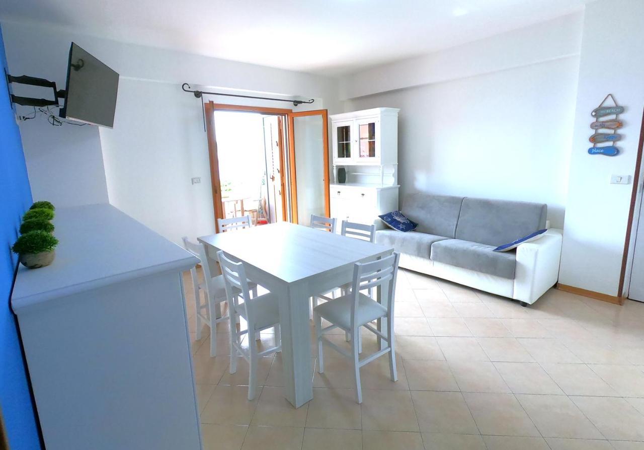 Ferienwohnung Taormina By The Sea Mazzeo Exterior foto