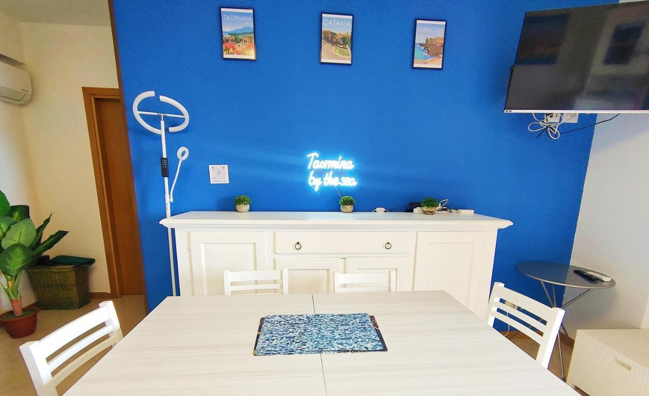 Ferienwohnung Taormina By The Sea Mazzeo Exterior foto